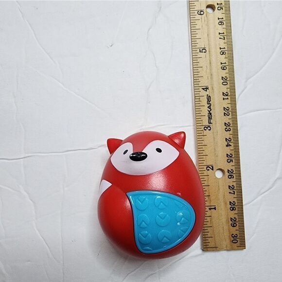 Skip Hop Fox Musical Egg Shaker 3 inch - Picture 2 of 5